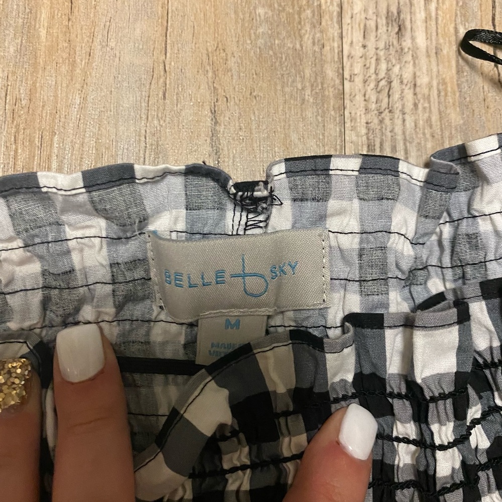 Black and white off the shoulder blouse! - Picture 2 of 2